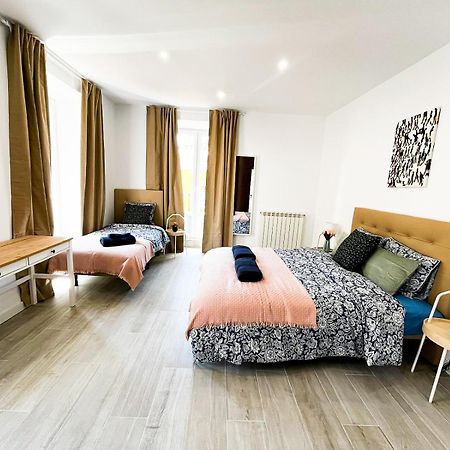 Madrid Private Rooms - Ferrer Bagian luar foto